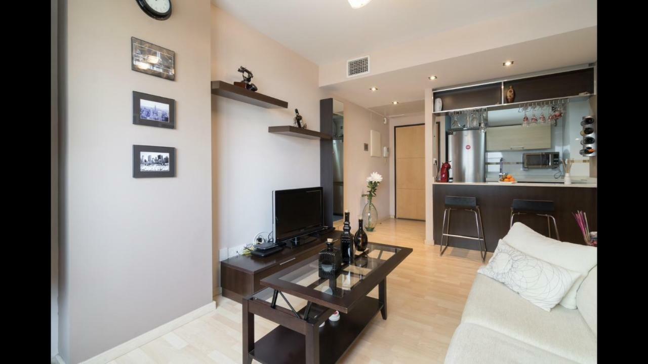 Apartamento Playa Y Piscina 1-2 Personas Malaga Exterior photo
